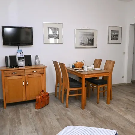 Ferienwohnung Muschelbank - Sanssouci 아파트