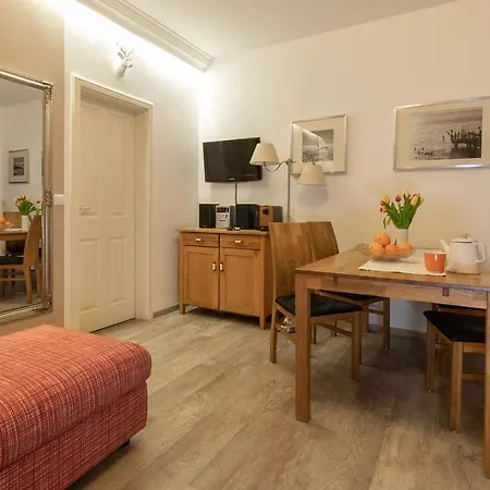 Ferienwohnung Muschelbank - Sanssouci 아파트